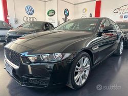 Nero Usata 2016 Jaguar XE Pure Tre volumi | 12.950 € (Buon prezzo)