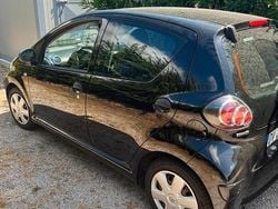 Nero Usata 2009 Toyota Aygo Due volumi | 2900 € (Ottimo prezzo)