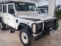 Bianco Usata 2005 Land Rover Defender S SUV | 28.500 € (Buon prezzo)