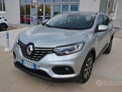 Grigio Usata 2022 Renault Kadjar Techno SUV | 16.900 € (Buon prezzo)