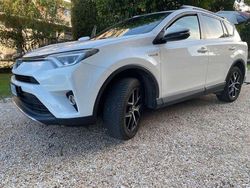Usata 2016 Toyota RAV4 Hybrid Business Edition SUV | 13.000 € (Buon prezzo)