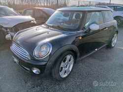 Nero Usata 2007 Mini Cooper Due volumi | 3500 € (Buon prezzo)