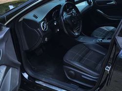 Nero Usata 2015 Mercedes CLA220 Shooting Brake Business Station wagon | 17.000 € (Buon prezzo)