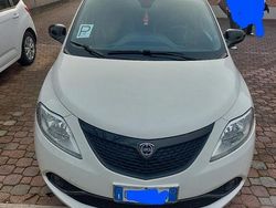 Bianco Usata 2022 Lancia Ypsilon Due volumi | 11.500 € (Buon prezzo)