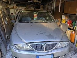 Grigio Usata 2001 Lancia Ypsilon Due volumi | 1250 € (Buon prezzo)