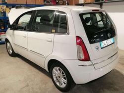 Usata 2007 Lancia Musa Monovolume | 5200 € (Cara)