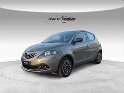 695 Usata 2024 Lancia Ypsilon Due volumi | 13.900 € (Cara)