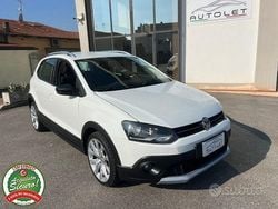 Bianco Usata 2015 VW Polo Tre volumi | 8700 € (Buon prezzo)