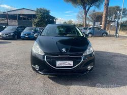 Nero Usata 2014 Peugeot 208 Access Due volumi | 6200 €