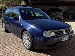 Usata 2000 VW Golf IV GTI Tre volumi | 4800 € (Ottimo prezzo)