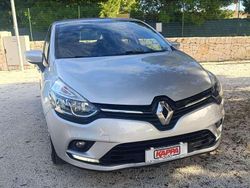 Grigio Usata 2019 Renault Clio IV Intens Tre volumi | 9700 € (Buon prezzo)