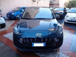 Grigio Usata 2022 Hyundai i10 Due volumi | 11.790 € (Buon prezzo)