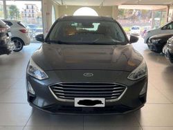 Grigio Usata 2019 Ford Focus Titanium Station wagon | 10.900 € (Buon prezzo)