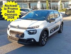 Bianco tetto nero pastello Usata 2023 Citroën C3 Shine Tre volumi | 13.700 € (Buon prezzo)