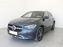 Blu Usata 2021 Mercedes GLA200 SUV | 26.300 € (Buon prezzo)