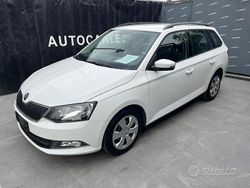Bianco Usata 2015 Skoda Fabia Style Due volumi | 7800 € (Buon prezzo)
