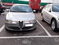 Grigio Usata 2003 Alfa Romeo 147 Distinctive Due volumi | 3499 € (Molto cara)