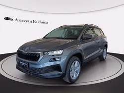 Grigio graphite metalizzato Nuova 2025 Skoda Karoq Executive SUV | 29.900 € (Ottimo prezzo)