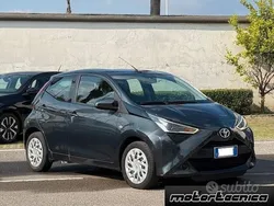 Usata 2020 Toyota Aygo Business Edition Due volumi | 9890 € (Buon prezzo)