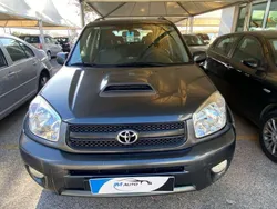 Grigio Usata 2005 Toyota RAV4 Sol SUV | 2990 € (Super prezzo)
