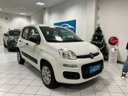 Bianco Usata 2015 Fiat Panda Tre volumi | 5999 € (Buon prezzo)