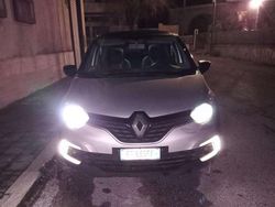 Grigio Usata 2020 Renault Captur Intens SUV | 12.500 € (Buon prezzo)