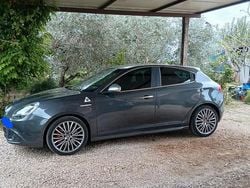 Usata 2013 Alfa Romeo Giulietta Quadrifoglio Verde Due volumi | 10.500 € (Buon prezzo)