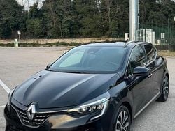 Nero Usata 2023 Renault Clio V Techno Tre volumi | 15.499 € (Buon prezzo)