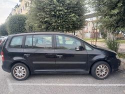 Nero Usata 2004 VW Touran Monovolume | 600 € (Super prezzo)