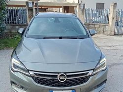 Verde Usata 2017 Opel Astra Station wagon | 4900 € (Buon prezzo)