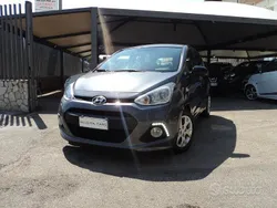 Grigio Usata 2016 Hyundai i10 Edition Due volumi | 7900 € (Buon prezzo)
