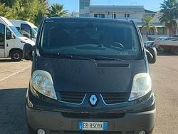 Nero Usata 2013 Renault Trafic Monovolume | 8000 €