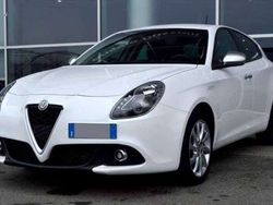 Bianco Usata 2018 Alfa Romeo Giulietta Super Due volumi | 10.900 € (Buon prezzo)