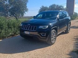 Nero Usata 2015 Jeep Grand Cherokee SUV | 11.900 € (Molto cara)