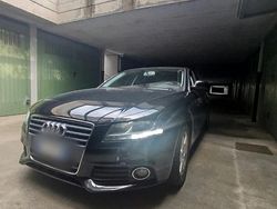Nero Usata 2009 Audi A4 Ambiente Tre volumi | 9900 € (Molto cara)