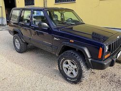 Usata 1997 Jeep Cherokee SUV | 5000 € (Buon prezzo)