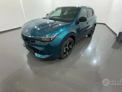 Nuova 2024 Alfa Romeo Junior Edizione Speciale SUV | 30.490 € (Buon prezzo)