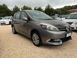 Grigio Usata 2013 Renault Scénic III Monovolume | 3990 € (Buon prezzo)