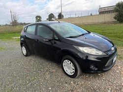 Nero Usata 2009 Ford Fiesta Due volumi | 2499 € (Ottimo prezzo)