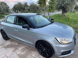 Grigio Usata 2015 Audi A1 Sportback Design Due volumi | 12.000 € (Buon prezzo)