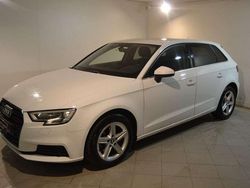 Bianco Usata 2018 Audi A3 Business Tre volumi | 12.390 € (Ottimo prezzo)