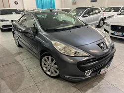 Grigio Usata 2008 Peugeot 207 CC Roland Garros Cabrio | 4950 € (Cara)