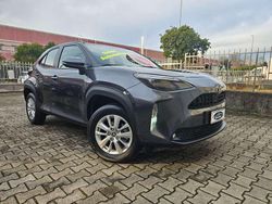 Grigio Usata 2025 Toyota Yaris Cross Active SUV | 24.200 € (Buon prezzo)