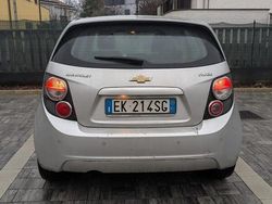 Grigio Usata 2011 Chevrolet Aveo Due volumi | 1800 € (Buon prezzo)