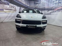Bianco Usata 2021 Porsche Cayenne SUV | 68.499 € (Cara)
