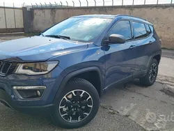 Blu/azzurro Usata 2020 Jeep Compass Trailhawk SUV | 22.650 € (Buon prezzo)
