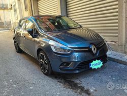 Grigio Usata 2018 Renault Clio IV Due volumi | 9000 € (Ottimo prezzo)