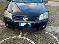 Usata 2006 VW Golf Plus Monovolume | 2900 € (Molto cara)