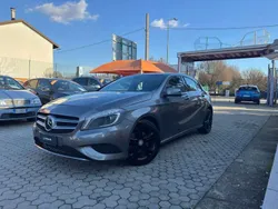Grigio Usata 2012 Mercedes A180 AMG Tre volumi | 11.990 € (Buon prezzo)