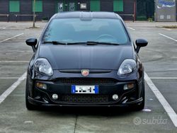 Nero Usata 2013 Abarth Punto Evo Due volumi | 19.000 € (Molto cara)